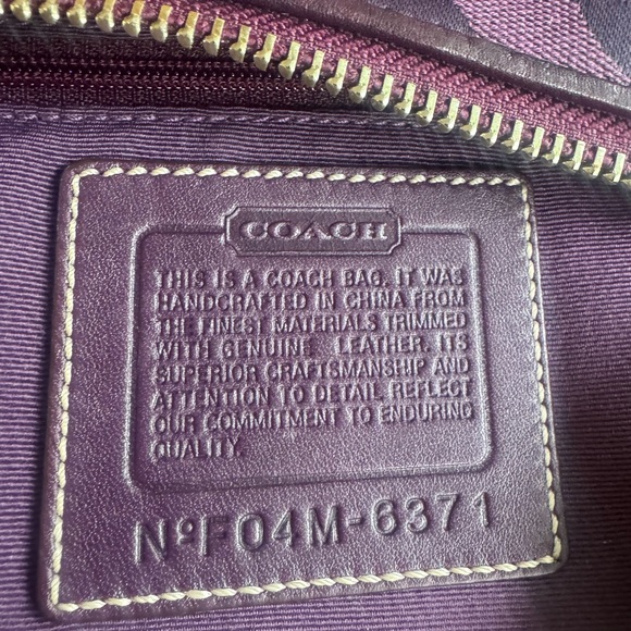 Rare Coach Vintage Y2K 2004 East West Purple/Plum Bag💜 - Picture 11 of 13